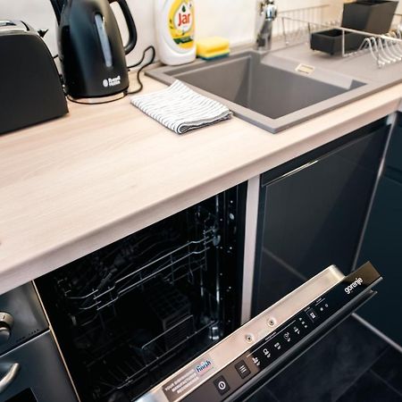 Anavrin apartman- csendes lakás a belváros közepén Apartamento Pécs Exterior foto